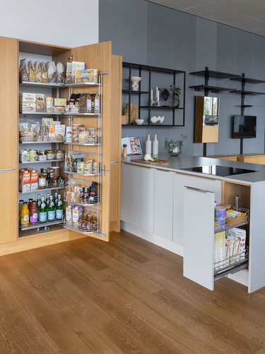 Meble z koszami do każdej kuchni - nowa Linia Arena Silver i jej zastosowanie w szafkach kuchennych Meble z koszami do każdej kuchni - nowa Linia Arena Silver i jej zastosowanie w szafkach kuchennych